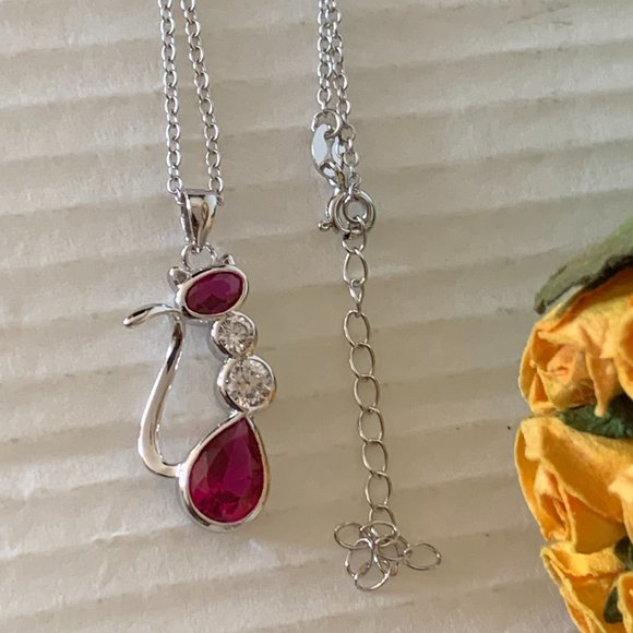 NEW Silver and Cubic Zirconia CZ Kitty Cat Necklace - Picture 5 of 7